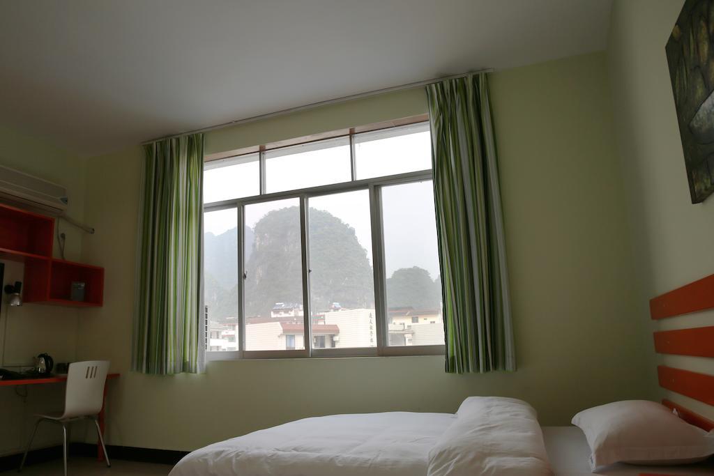 Tiffany Hostel Янгшуо Екстериор снимка