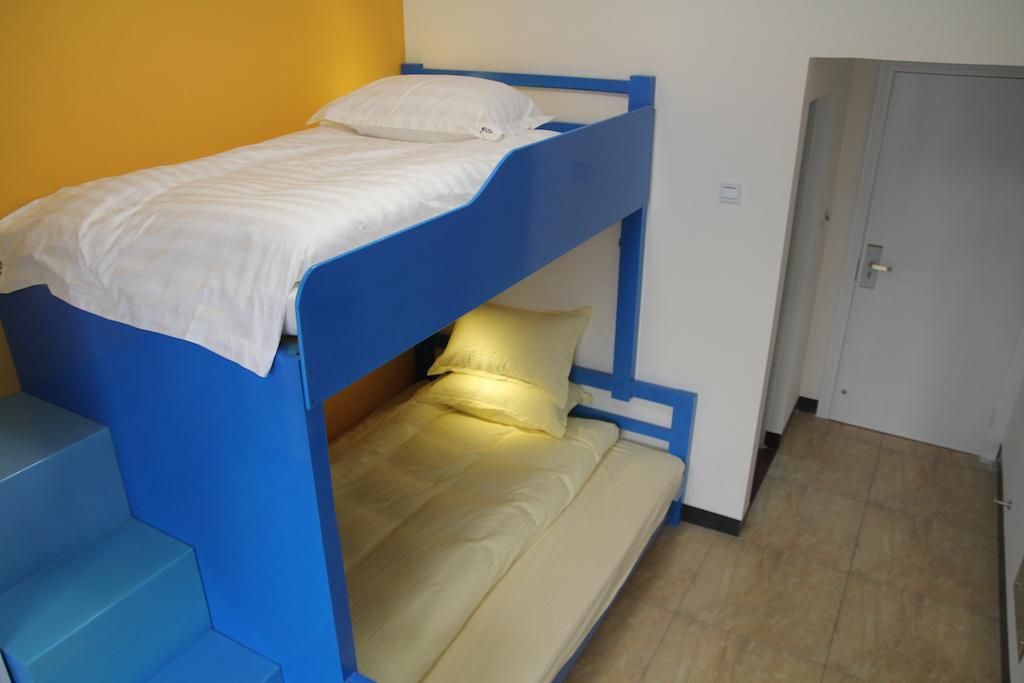 Tiffany Hostel Янгшуо Стая снимка