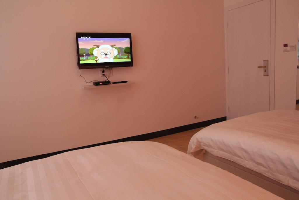Tiffany Hostel Янгшуо Стая снимка